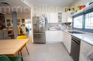 Villa in vendita a Maale Adumim