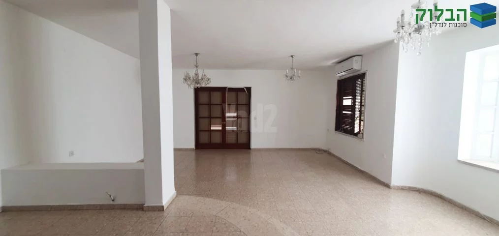 Casa individual/cottage, bairro Rishonim, Rishon LeZion
